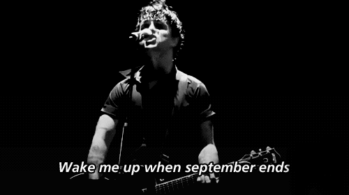弹唱+指弹《Wake Me Up When September Ends》尤克里里谱（Green Day）胖子哇-C大调音乐网